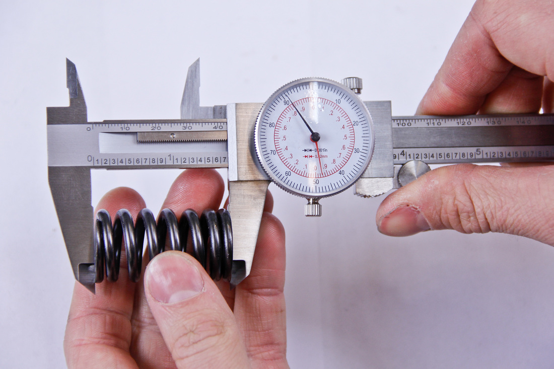 how to take external measurements with a calipers