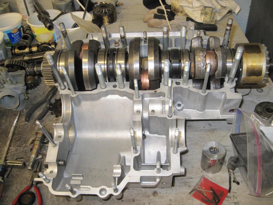 Kawasaki H2 750 Engine Rebuild